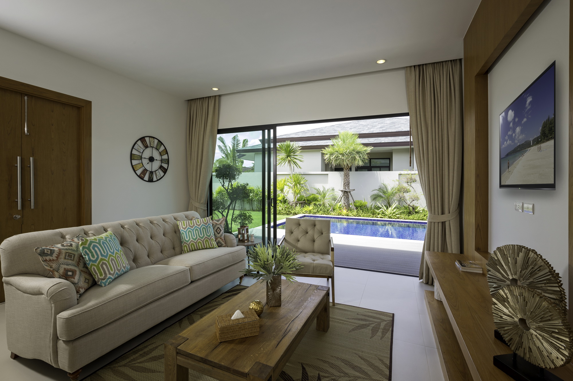 Perfectly 3 Bed pool villa in Layan Beach
