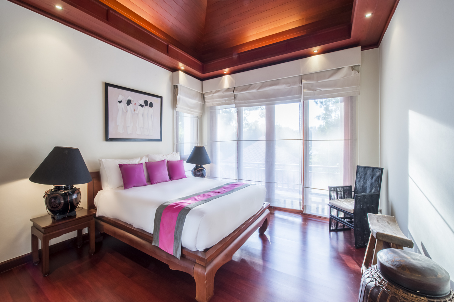 Luxury 4 Bed Pool Villa in Laguna Beach 5921