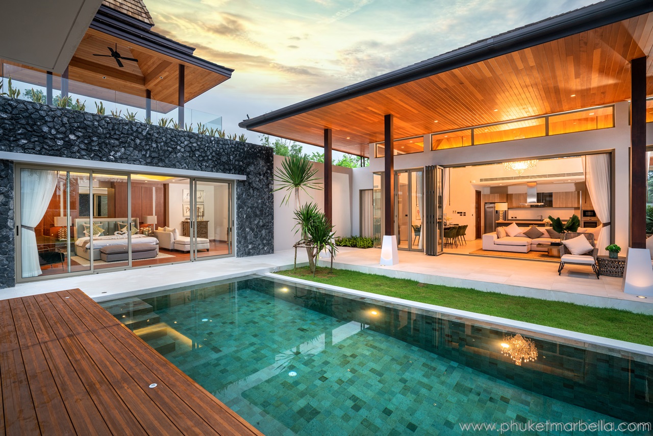 Attractively 4 bed pool villa in Bangtao Beach