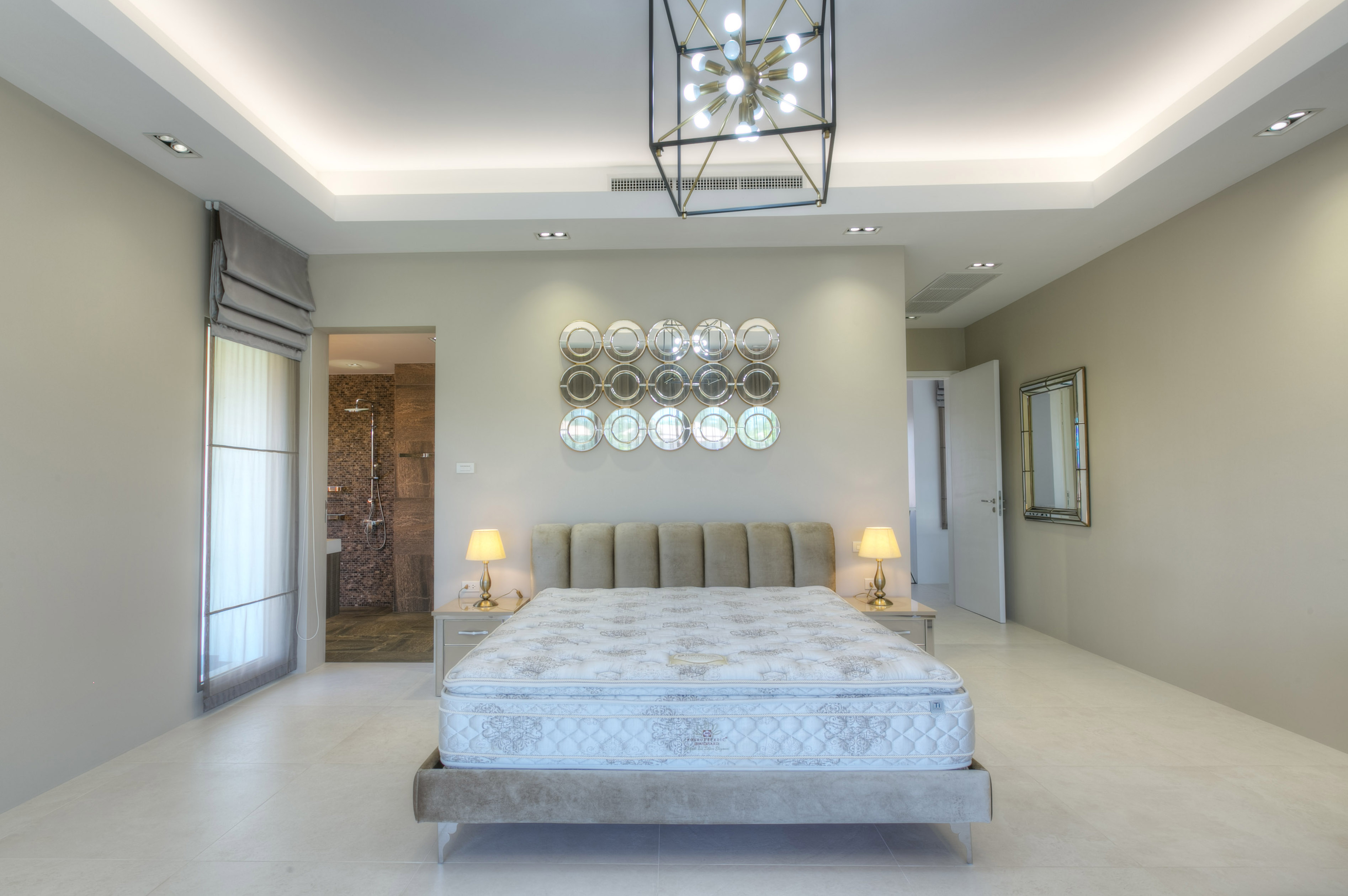 Luxurious 4 Bedroom Villa in Laguna Zone